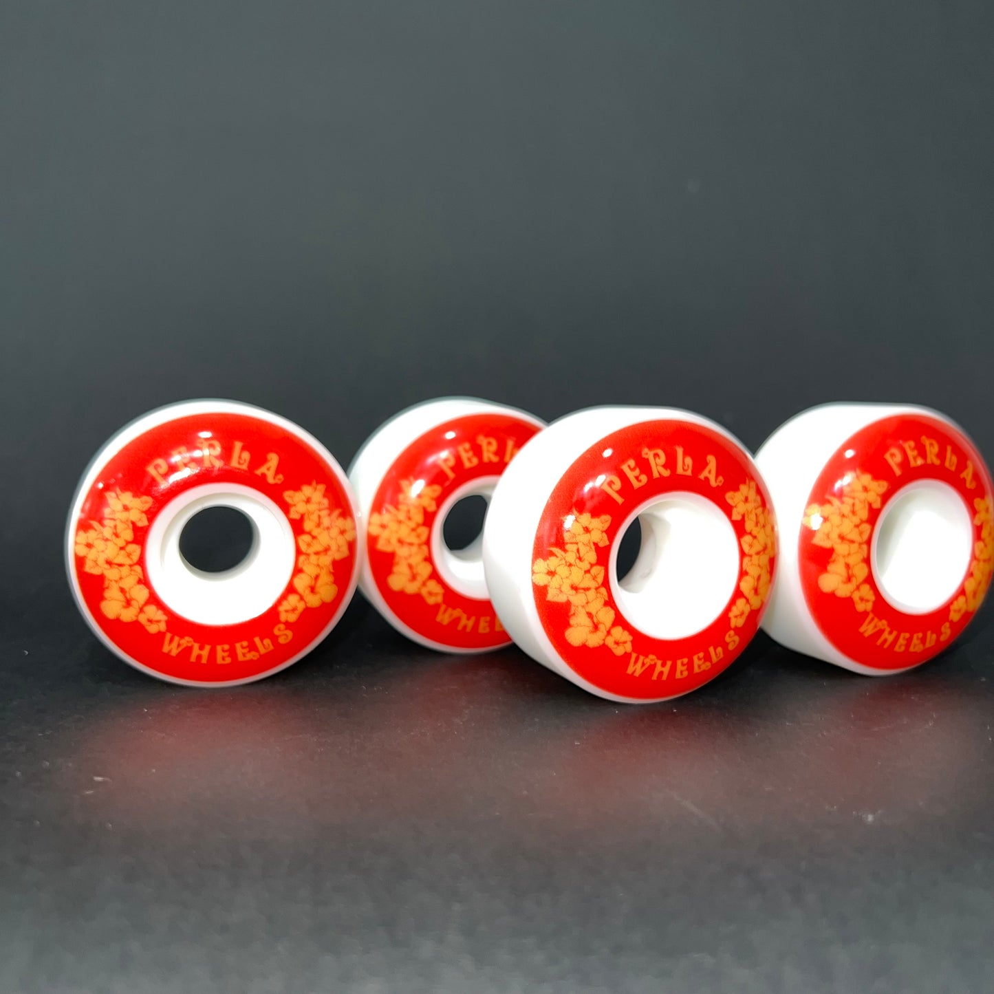 Perla Wheels Floral 54mm