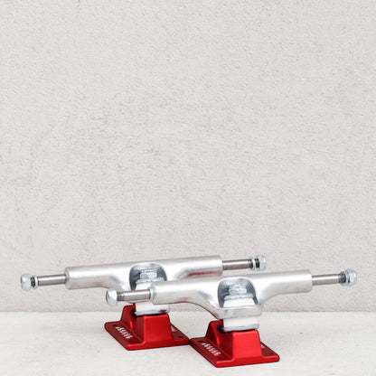 Ace Classic High Trucks Polished/Red 33 (8.0")