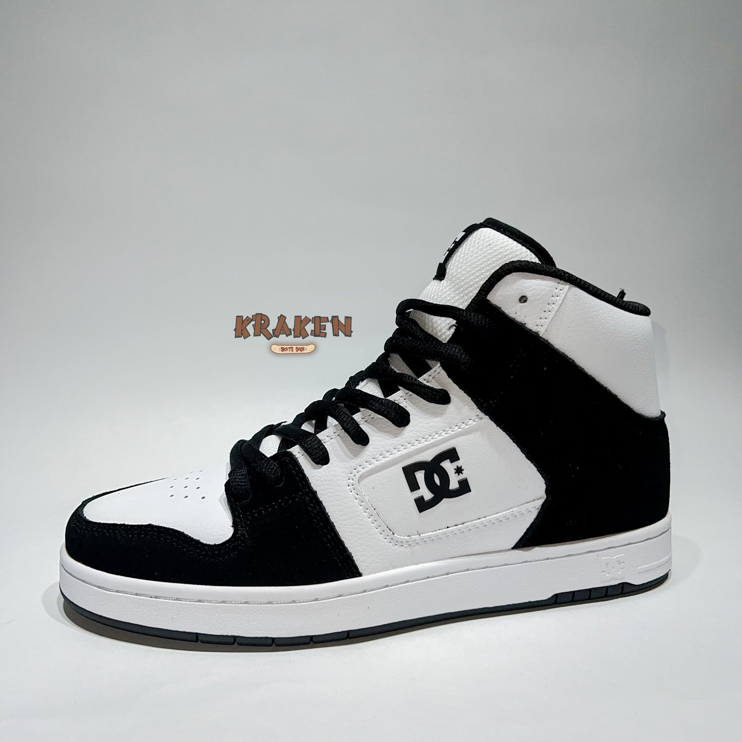 DC Shoes Manteca 4 Hi High Top Talla 8.5Us